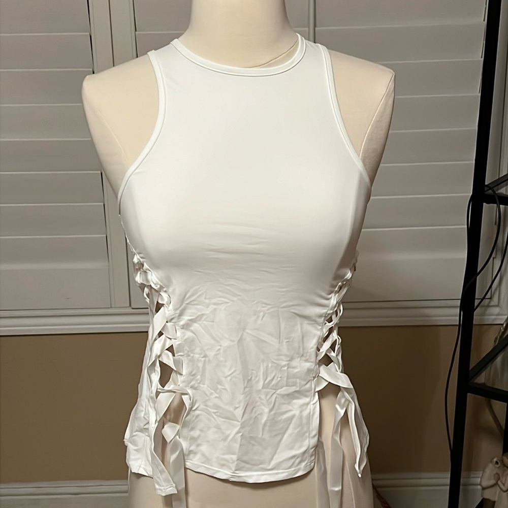 lioness fashion bisou top